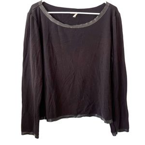 Max Studio black stretch top with faux leather banding‎ trim size XL